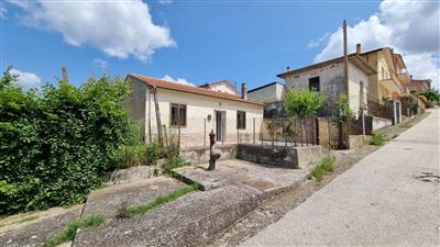 casa indipendente in vendita ad Avellino