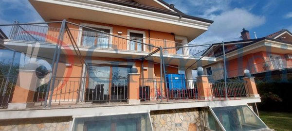 casa indipendente in vendita ad Avellino