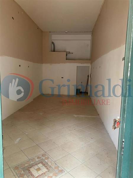 negozio in vendita ad Avellino