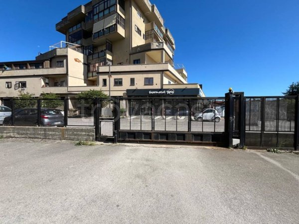 casa indipendente in vendita ad Avellino in zona Centro Città