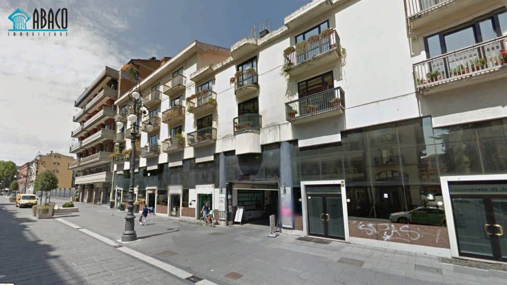 quadrivano in vendita ad Avellino