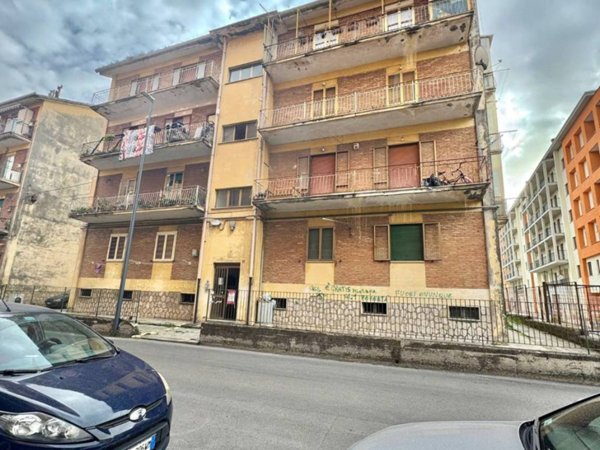 appartamento in vendita ad Avellino