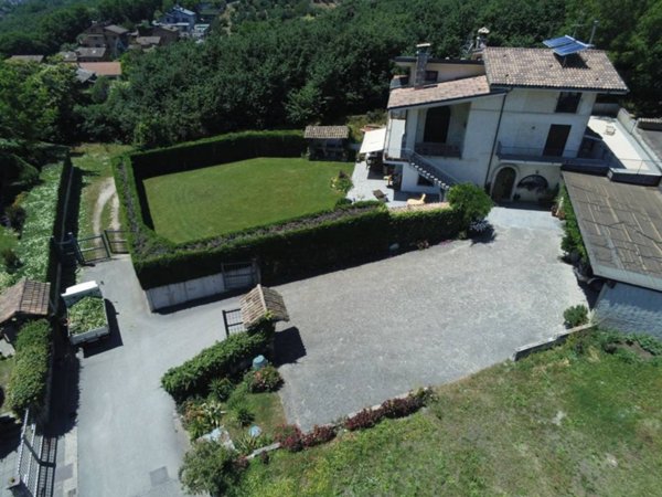 casa indipendente in vendita ad Avellino