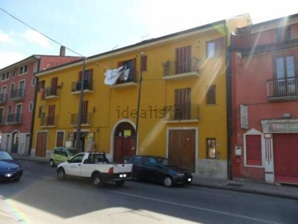locale commerciale in vendita ad Avellino