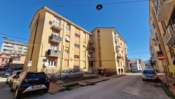 appartamento in vendita ad Avellino