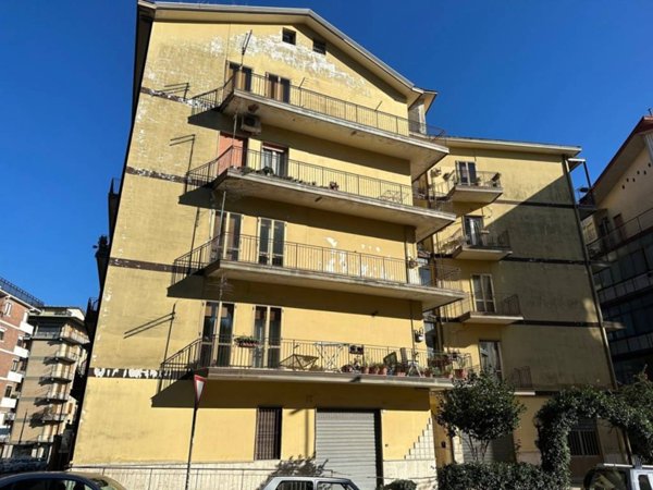 appartamento in vendita ad Avellino