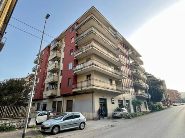 appartamento in vendita ad Avellino in zona Centro Città