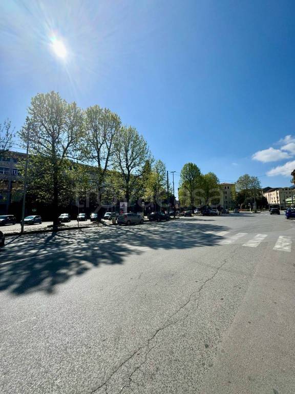 negozio in vendita ad Avellino