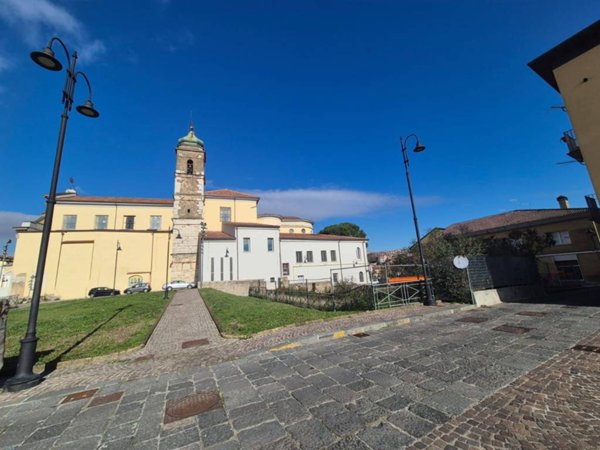 appartamento in vendita ad Avellino in zona Centro Città