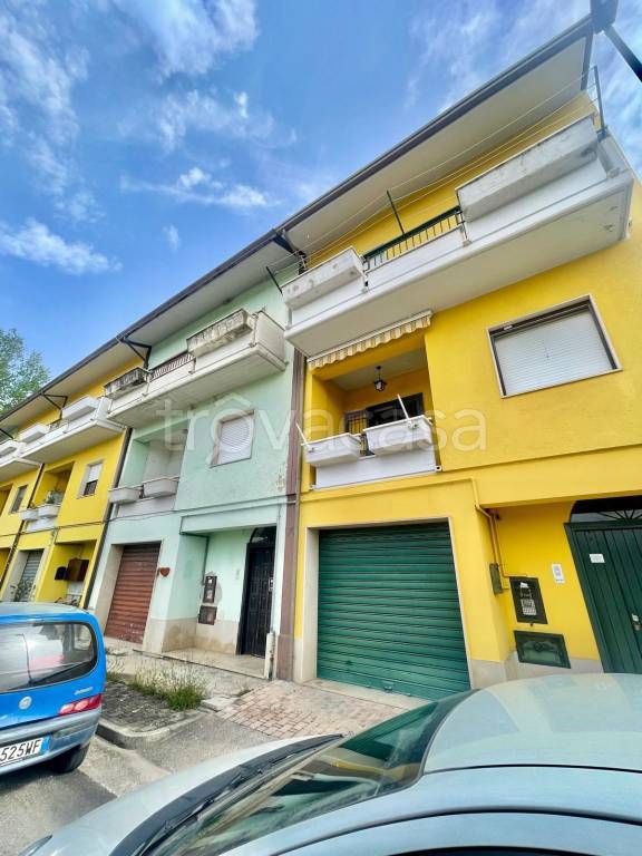 casa indipendente in vendita ad Avellino