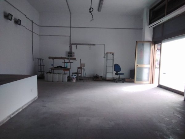 negozio in vendita ad Avellino