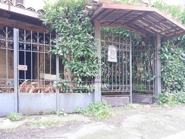casa indipendente in vendita ad Avellino