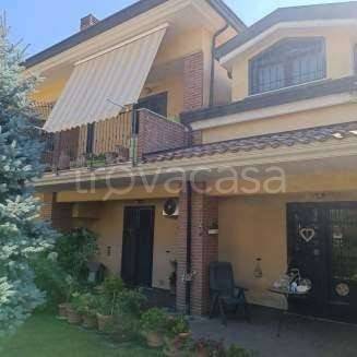 casa indipendente in vendita ad Avellino