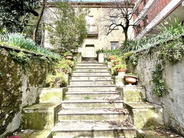 casa indipendente in vendita ad Avellino