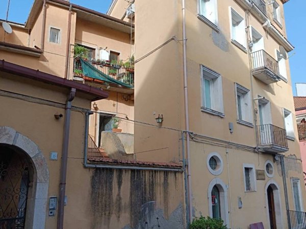 appartamento in vendita ad Avellino
