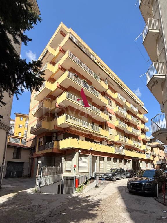 appartamento in vendita ad Avellino in zona Centro Città