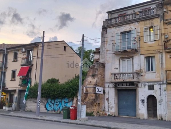appartamento in vendita ad Avellino