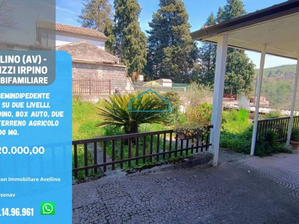 casa indipendente in vendita ad Avellino in zona Bellizzi Irpino
