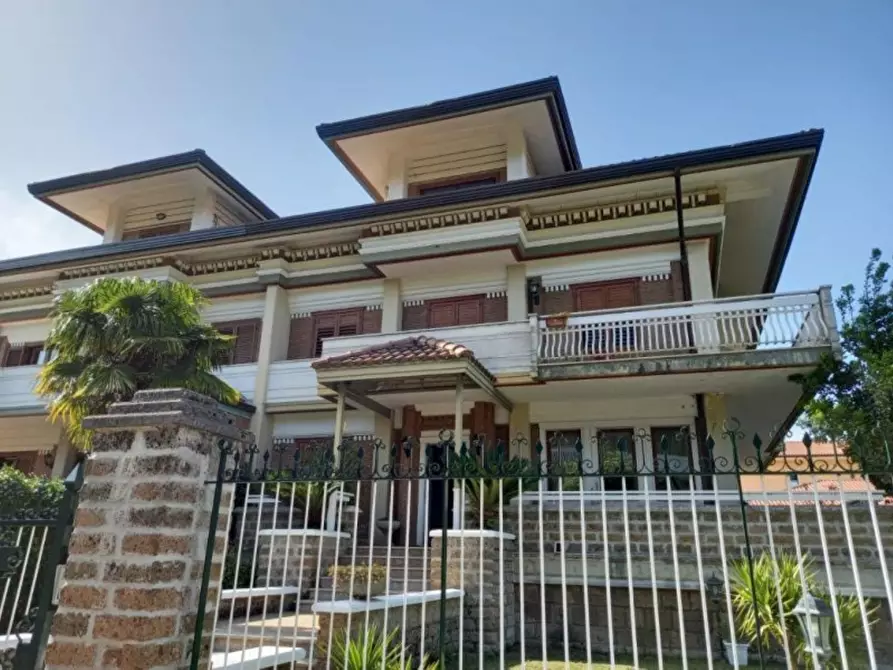 casa indipendente in vendita ad Avellino