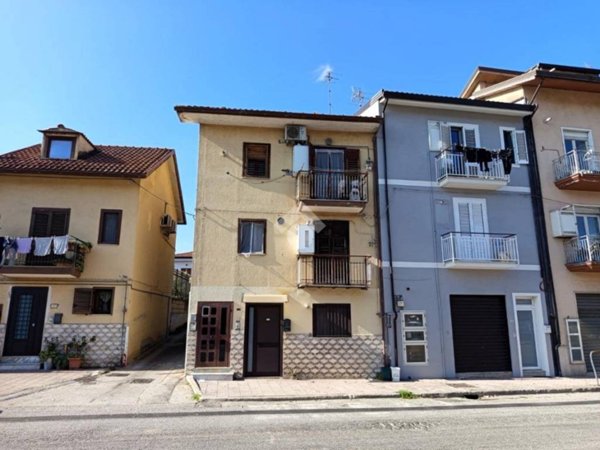 appartamento in vendita ad Avellino in zona Picarelli