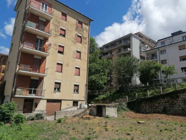 intera palazzina in vendita ad Avellino