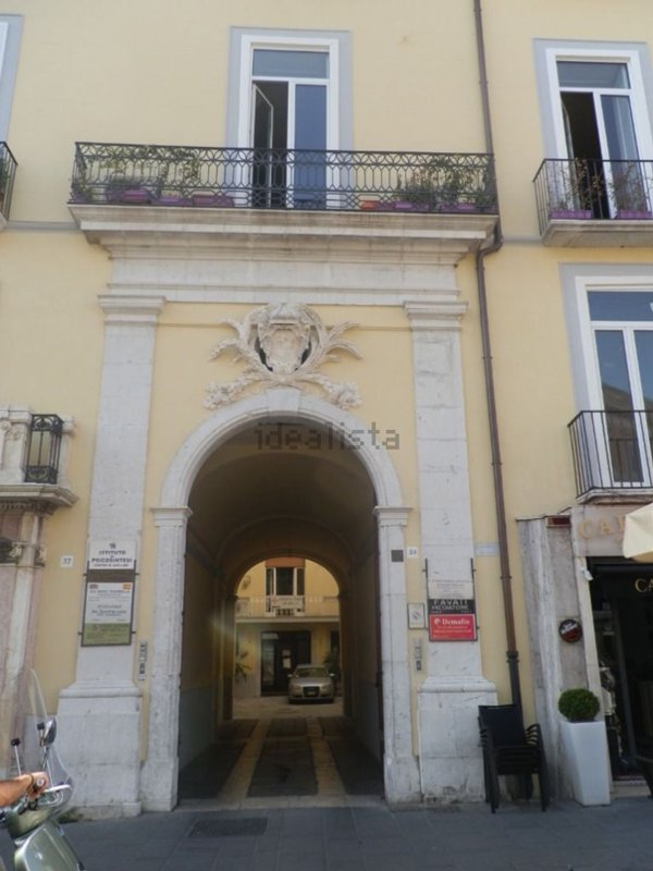 appartamento in vendita ad Avellino
