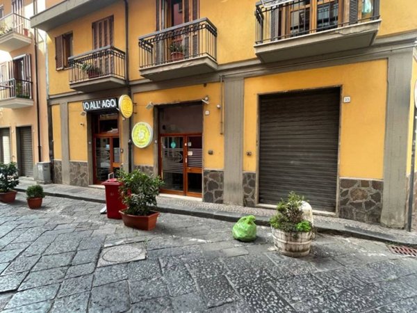negozio in vendita ad Avellino
