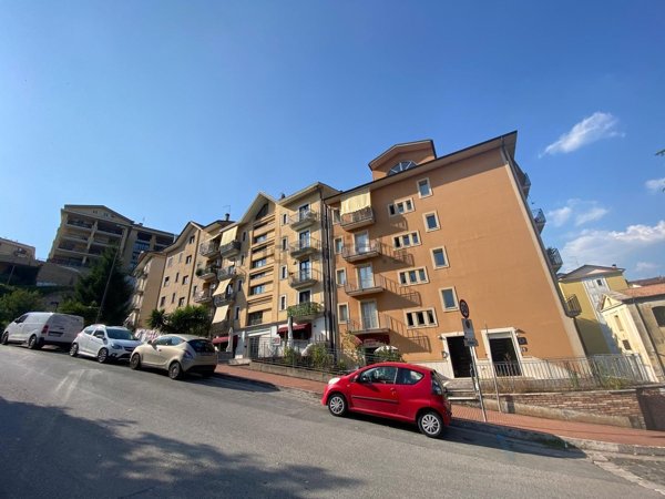 appartamento in vendita ad Avellino