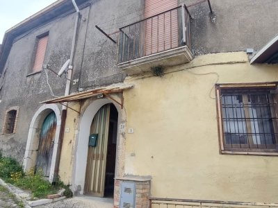 casa semindipendente in vendita ad Avellino