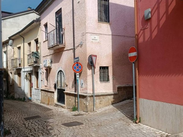 casa indipendente in vendita ad Avellino