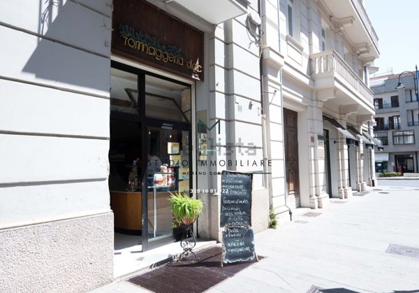 locale commerciale in vendita ad Avellino