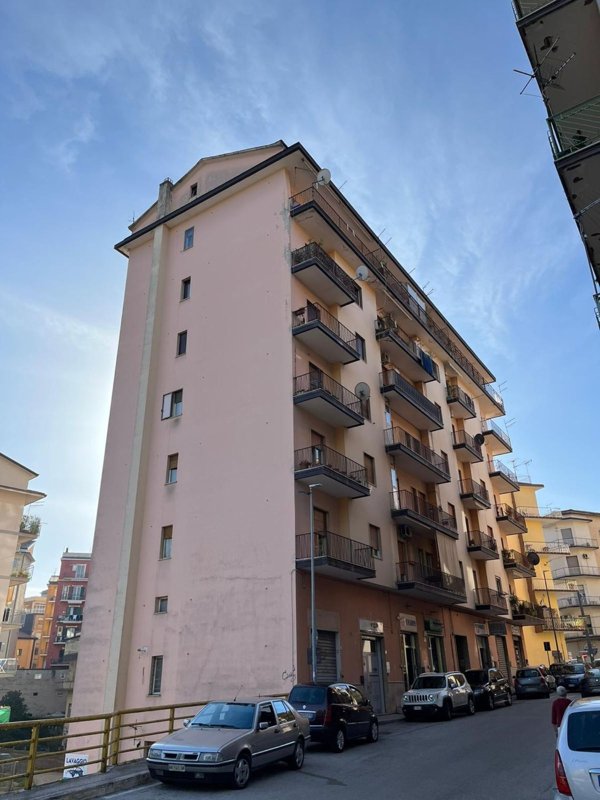 appartamento in vendita ad Avellino