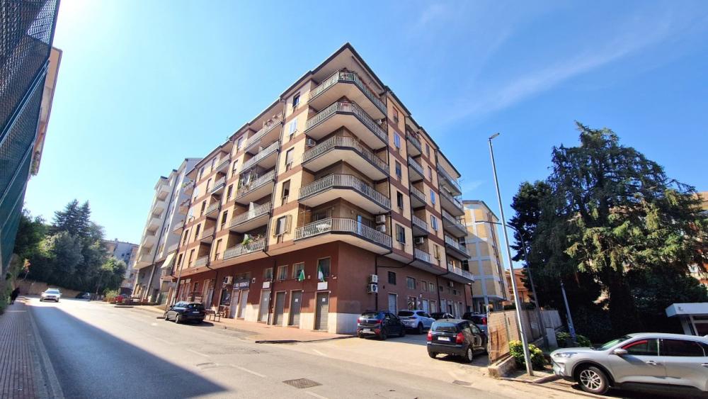 appartamento in vendita ad Avellino in zona Centro Città