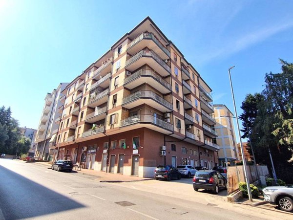 appartamento in vendita ad Avellino in zona Centro Città