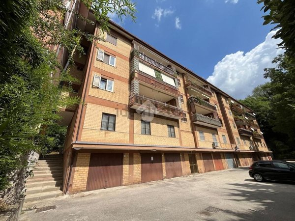 appartamento in vendita ad Avellino