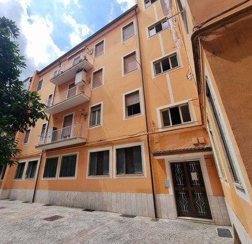 appartamento in vendita ad Avellino