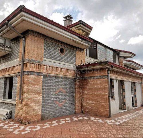 casa indipendente in vendita ad Avellino
