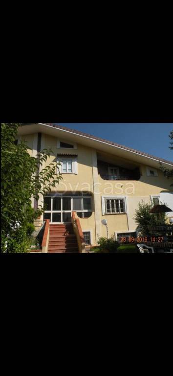 casa indipendente in vendita ad Avellino