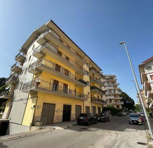 appartamento in vendita ad Avellino