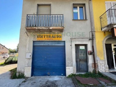 appartamento in vendita ad Avellino in zona Centro Città