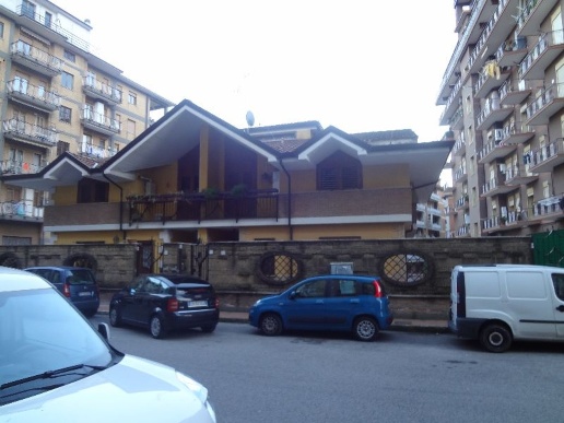 casa indipendente in vendita ad Avellino in zona Centro Città