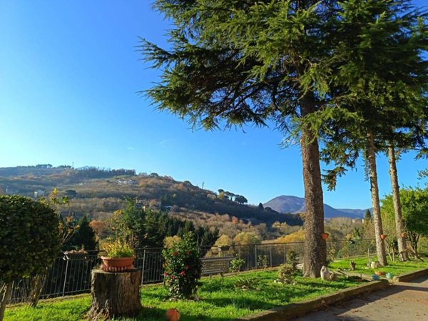 appartamento in vendita ad Avellino