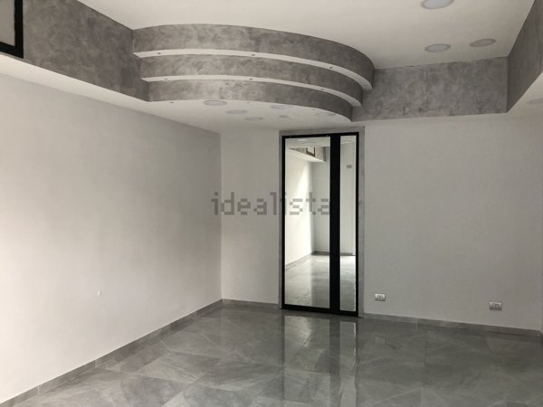 negozio in vendita ad Avellino