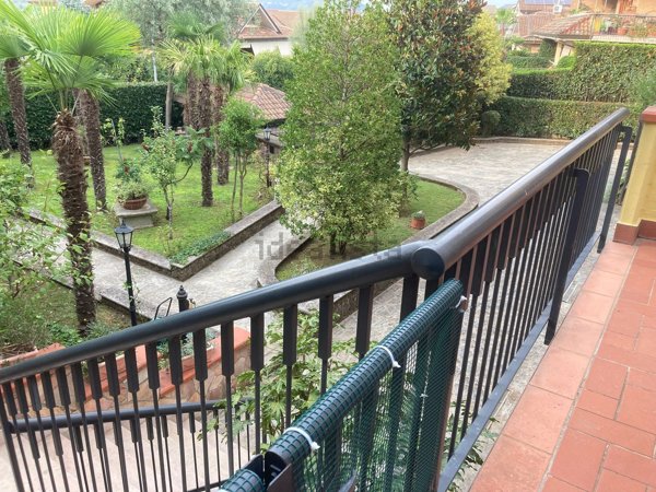 casa indipendente in vendita ad Avellino