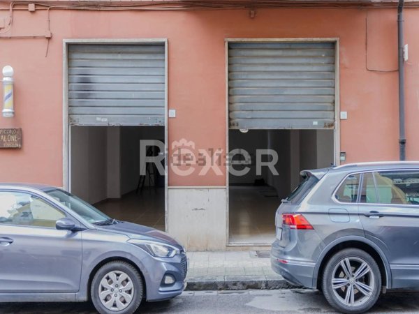 locale commerciale in vendita ad Avellino