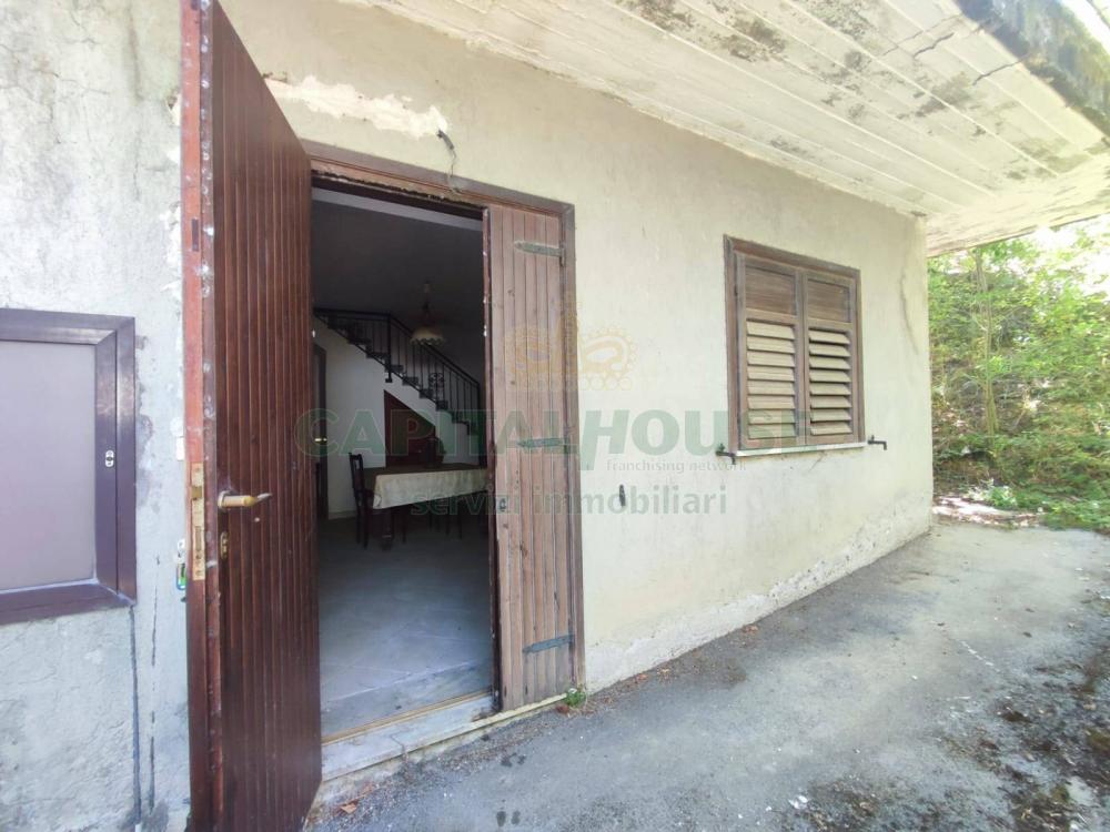 casa indipendente in vendita ad Avellino