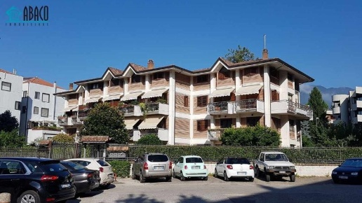 casa indipendente in vendita ad Avellino