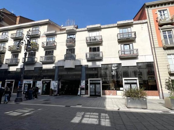 negozio in vendita ad Avellino