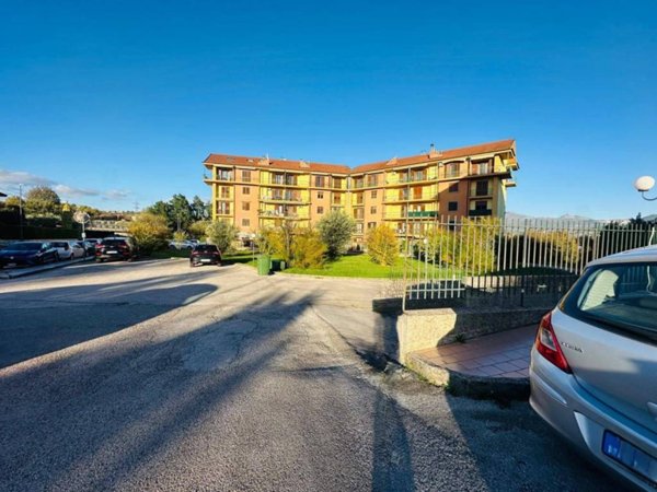 appartamento in vendita ad Avellino in zona Pianodardine
