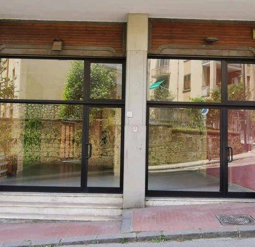 negozio in vendita ad Avellino